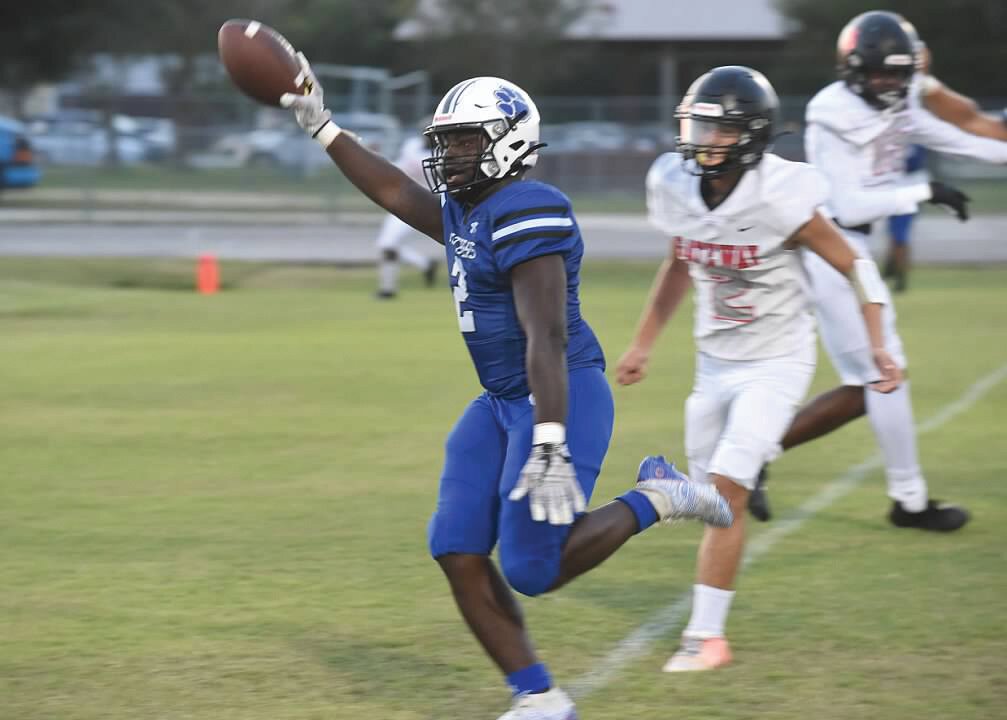 Ridgeview High’s three-headed scoring bonanza came from runs from Rayhn Hutchinson and Kimal Marshall and pass-catching from Deshun Green in a 51-point win Friday night.